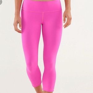 Pink Wunder Under Crop - Size 8 - Brand New w/Tags
